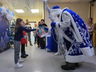 Чудеса на «Елке желаний»: как в Серпухове сбылись мечты двух девочек