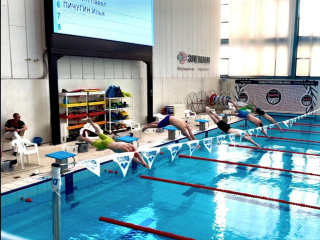 Оседлали победную волну: электростальские пловцы выиграли турнир в Черноголовке