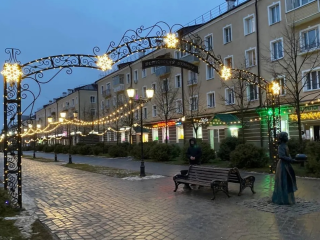 В Котельниках преобразили двор: плитка у дома №12 в мкр. Южный снова как новая