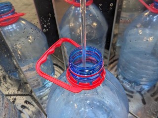 Протечку кровли в доме на Московском шоссе ликвидируют до 26 декабря