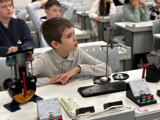 Школы Городского округа Пушкинский превратили субботу в праздник науки и технологий для детей