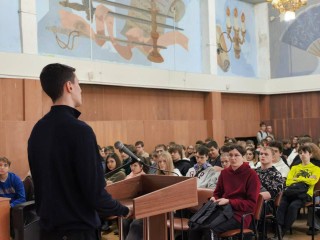 Соцсети — не только лайки: какие опасности подстерегают пользователей?