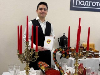 Когда мечта становится реальностью: Камиль Багиров прославил Дмитровский техникум на Межрегиональном фестивале кулинарного искусства