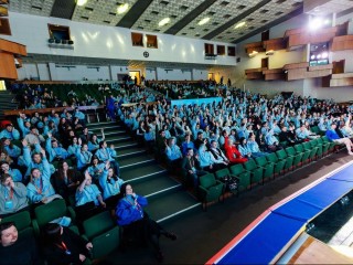 Танец, ломающий барьеры: как ролик о спортсменке на коляске принес победу Губернскому колледжу