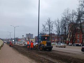 В Наро-Фоминске воспользовались аномально теплой погодой, чтобы подготовить город к юбилею
