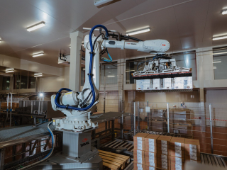 Цифровая трансформация в Кашире: колбасу делают роботы, а микроклимат — искусственный интеллект