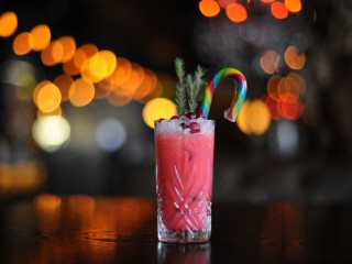 Двойной удар по печени: всего одна порция этого напитка серьезно навредит здоровью