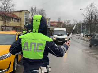 Тормозите усталость: патрули ГАИ охотятся за перегруженными водителями в Можайске