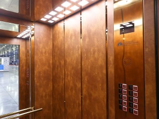 В Подмосковье лифты станут частью цифровой жизни: теперь связь в кабине будет стабильной на всех этажах