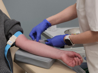 ВИЧ и подростки: инструкция для родителей от эпидемиологов