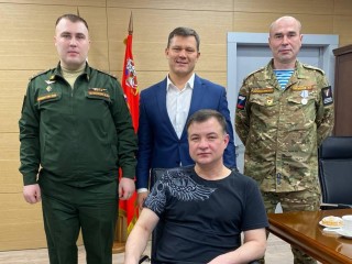 Помощь, которая дает силы: как подмосковные энергетики стали опорой для ветеранов СВО и их семей в быту и работе