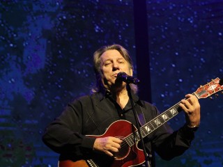 Правда или нет? Музыкант Лоза отреагировал на слухи о съемках в «Давай поженимся»