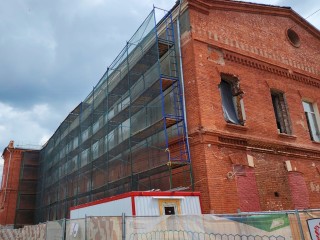 Как продвигается ремонт ДК «Исток», проверил глава Серпуховского округа