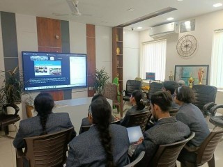 От Долгопрудного до Лакхнау: как один телемост объединил три школы из разных уголков мира