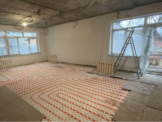 Новые окна, мебель и свет: капитальный апгрейд дошкольного отделения на Космонавтов идет полным ходом