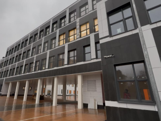 Школа будущего готовится к открытию: образовательное учреждение в Мытищах откроет свои двери до конца 2025 года