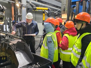 От теории к практике: школьники Ступина познакомились с современными профессиями в металлургии