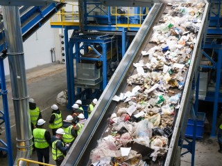 Биогаз в дело: жители Солнечногорска обсудили проект по борьбе с запахом на КПО «Нева»