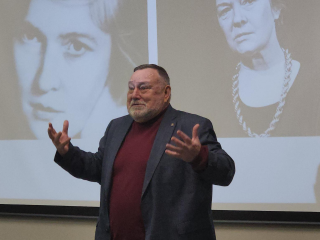 Лучшие педагоги России рассказали, как можно любить свое дело и передавать эту любовь другим