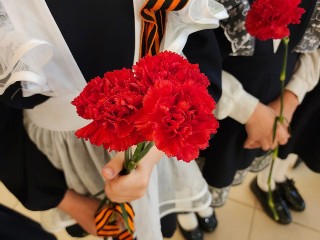 Уроки мужества: коломенские гимназисты посвятили стенд герою спецоперации