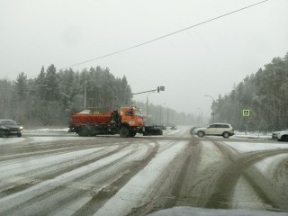 В Егорьевске задействуют дежурную спецтехнику для уборки дорог