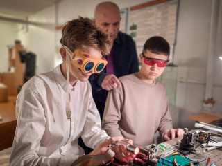 «Собрали 3D модель сердца»: единственная в регионе школьная лаборатория лазеров обновила оборудование