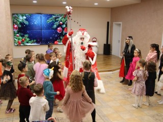 Детектив с мандаринкой и шоколадный драйв: какие события ждут гостей подмосковных библиотек в новогодние каникулы