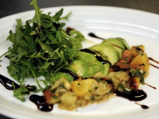 Авокадо против холестерина: чем полезен и кому вреден экзотический плод