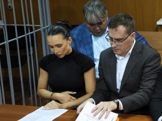 Роды под арестом: какие юридические и медицинские сложности возникнут у блогера Лерчек