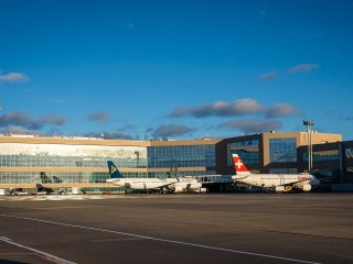 Мигом пройти все проверки в аэропорту: когда перед полетом вместо паспорта запросят биометрию