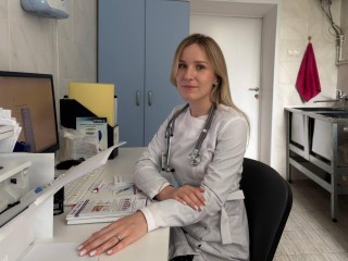 Отказ от алкоголя, выпечки и соцсетей: какой рецепт дала чеховский терапевт