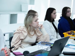 Вместо четырех экзаменов — два: каким девятиклассникам упростили сдачу ОГЭ