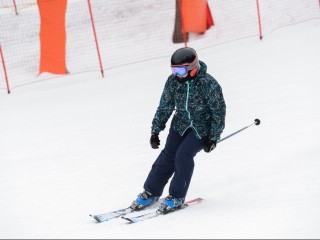 Что-то лыжи не едут: когда в Подмосковье откроются горные склоны и хватит ли на всех снега