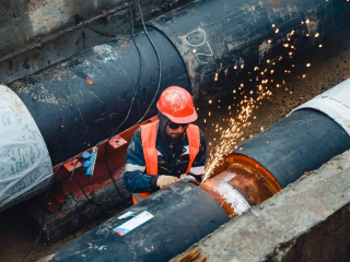 «ТСК Мосэнерго»: за неделю в Химках заменили 83 м труб отопления