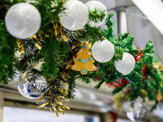 Эти подарки точно сделают Новый год незабываемым для бабушек и дедушек