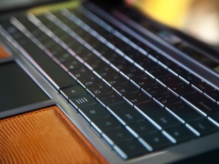 Вкалывают роботы, а не человек? Эксперты раскрыли, как еще ИИ может повлиять на карьеру