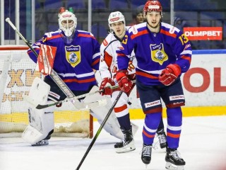 Воскресенский «Химик» сразился с «Ижсталью» на Чемпионате ВХЛ: чем закончилась напряженная игра