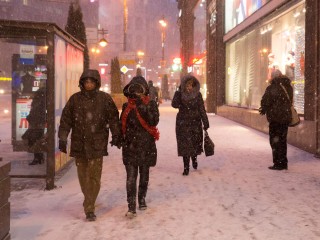 Сугробы до 20 см и мороз: синоптик рассказал о новогодней ночи в Подмосковье