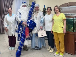 Подарки от «Велесовичей»: волонтеры принесли праздник в отделение Домодедовской больницы