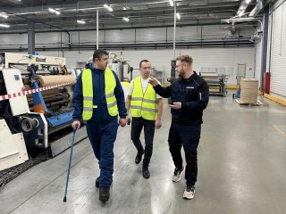 Трудоустройство и адаптация: ветераны СВО из Коломны посетили предприятие по производству экологичной упаковки