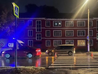 Четыре выезда за ночь: как спасатели Подмосковья боролись за жизни на дорогах в зимних условиях