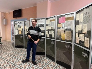 Воспоминания свидетелей и вырезки из газет: детали выставки в Сергиево-Посадском колледже