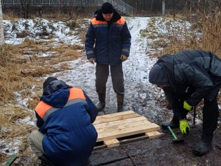 «Так для людей же делаем»: как талдомский предприниматель помог обустроить переход к вокзалу в Темпах