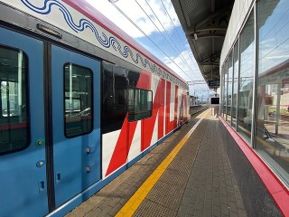 Несколько поездов до Апрелевки задерживаются на Курском направлении