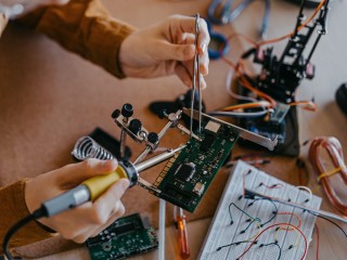 «Универсальный гений»: школьник из Балашихи стал призером Всероссийской олимпиады по робототехнике