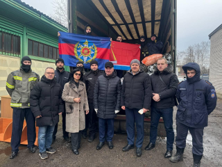 Медикаменты, мебель и продукты: из Лыткарина в зону СВО пожарные отправили гуманитарный груз