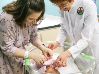 Более 1000 малышей за год: Дубненский роддом подвел итоги 2025 года