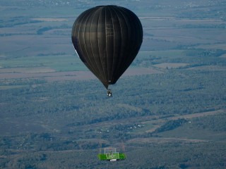 Первый футбольный матч состоялся в небе: клинчанин установил новый мировой рекорд