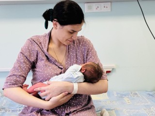 Более 1,6 тыс. младенцев за год: в Сергиевом Посаде принимают даже вертикальные роды