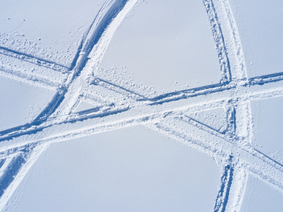 На Святках на Черном озере в Люберцах появился большой оккультный символ